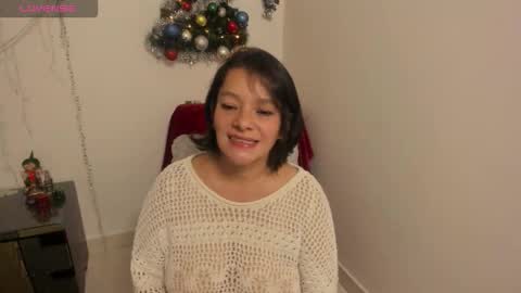 nuit_rose online show from December 21, 3:24 am