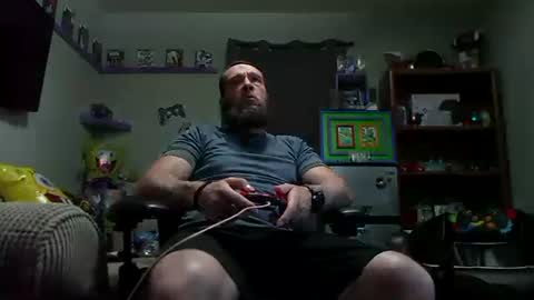 Awwwww Hey Sweetie Pies. Welcome To The Sweetie Pie Lounge. Enjoy The Dad-Cast. SweetCorny Fun-loving Dad Talk. online show from September 23, 2:49 am