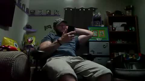 Awwwww Hey Sweetie Pies. Welcome To The Sweetie Pie Lounge. Enjoy The Dad-Cast. SweetCorny Fun-loving Dad Talk. online show from October 23, 8:10 pm