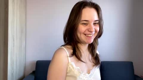 Odelina online show from April 16, 6:13 am