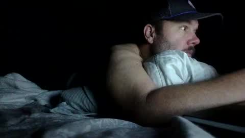 nuttincowboy727272 online show from January 11, 5:24 am