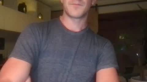 Snapshot of nycstraightmeat chatting on October 14, 10:57 pm Eric online show from October 14, 10:57 pm