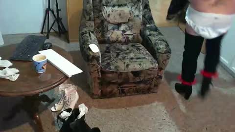 Strumpfhose online show from February 4, 8:40 am