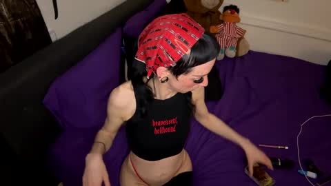 Nymphaea online show from March 8, 2:12 am