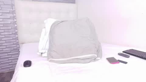 nympho_bff online show from December 22, 9:10 pm