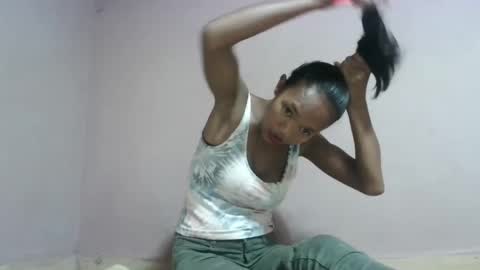 nympholinha online show from February 17, 7:12 pm