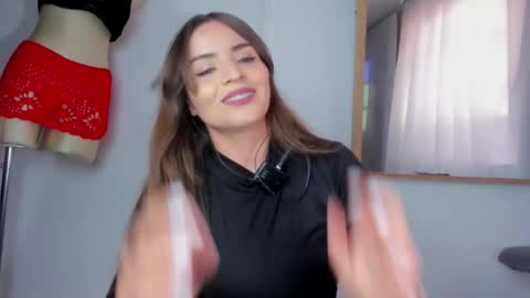 Laura nyu online show from November 19, 8:29 pm