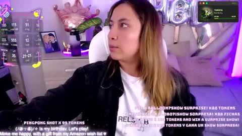 Snapshot of nyx_andria chatting on October 7, 9:44 pm Alex . online show from October 7, 9:44 pm