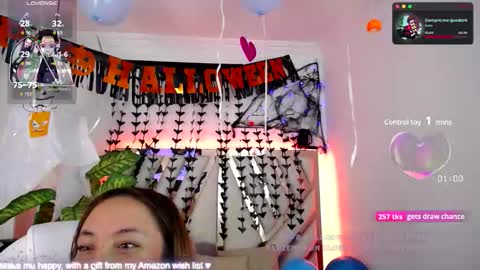 Snapshot of nyx_andria chatting on October 16, 1:49 am Alex . online show from October 16, 1:49 am
