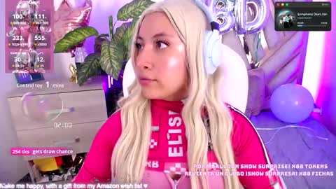 Snapshot of nyx_andria chatting on October 10, 12:38 am Alex . online show from October 10, 12:38 am