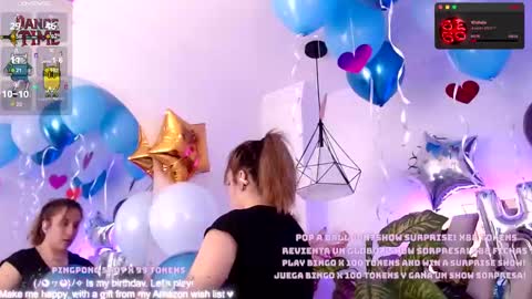 Snapshot of nyx_andria chatting on October 2, 10:52 pm Alex . online show from October 2, 10:52 pm