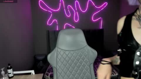 Nyx Doll online show from November 11, 8:55 pm