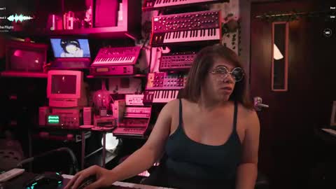 Snapshot of nyxraven chatting on February 22, 2:28 am NyxRaven online show from February 22, 2:28 am