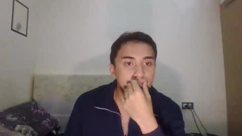 nyxveloura online show from April 27, 12:46 pm