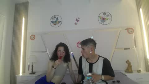 oblivionlove online show from December 4, 9:47 pm