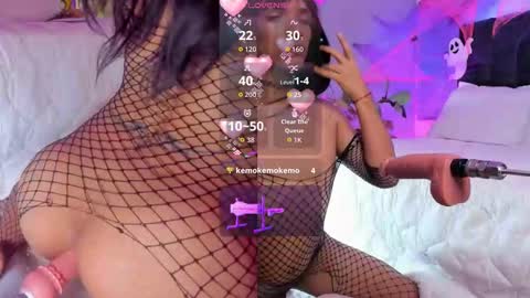 Snapshot of obsessions_of_lua chatting on October 14, 10:24 pm Lua bohareal online show from October 14, 10:24 pm