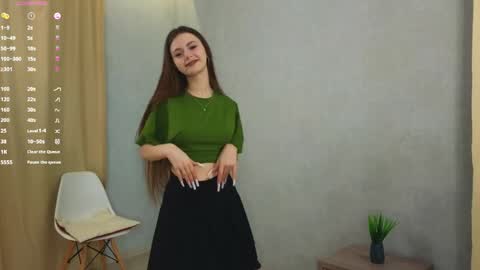 Bella online show from April 14, 3:37 pm