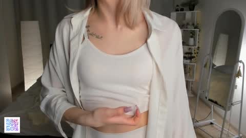 Emily online show from February 24, 10:15 am