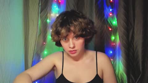 Evie online show from September 24, 4:14 pm