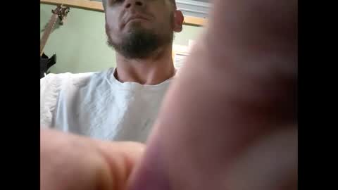 Snapshot of oddjuggla chatting on October 10, 2:23 pm oddjuggla online show from October 10, 2:23 pm