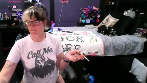 Oddy With A Body online show from April 12, 6:06 am