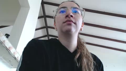 Snapshot of odette_brigh_ chatting on February 12, 1:37 pm Val online show from February 12, 1:37 pm