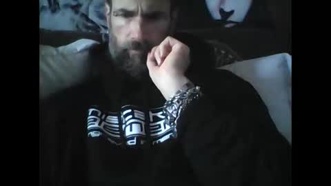 Snapshot of oedipe666 chatting on September 27, 1:09 pm oedipe666cam online show from September 27, 1:09 pm