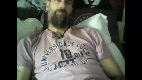 Snapshot of oedipe666 chatting on October 20, 1:05 pm oedipe666cam online show from October 20, 1:05 pm