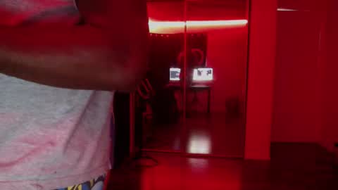 Money online show from November 30, 4:25 pm