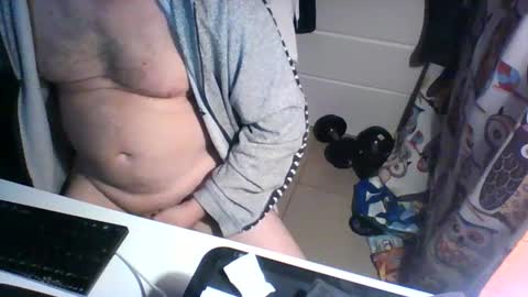 Snapshot of ofmtfs10 chatting on January 14, 11:37 pm ofmtfs10 online show from January 14, 11:37 pm