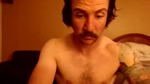 Snapshot of ogdmar11 chatting on October 24, 2:56 am ogdmar11 online show from October 24, 2:56 am