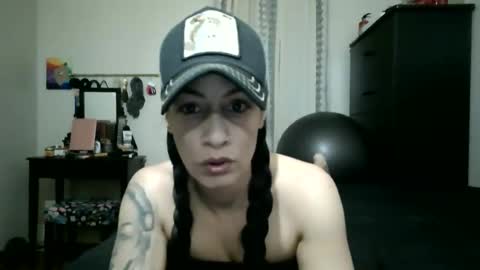 Lit en Cama online show from October 28, 2:23 am