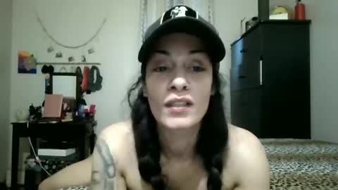 Snapshot of oglitcouple chatting on March 8, 10:56 pm Lit en Cama online show from March 8, 10:56 pm