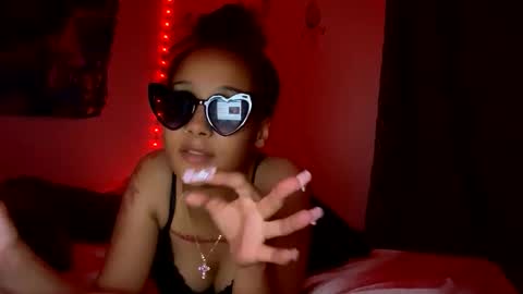 ogtripmushem online show from November 27, 6:21 am