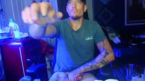 Snapshot of oh_you_know69 chatting on October 8, 9:48 am who dares toss me some tips lets have fun online show from October 8, 9:48 am