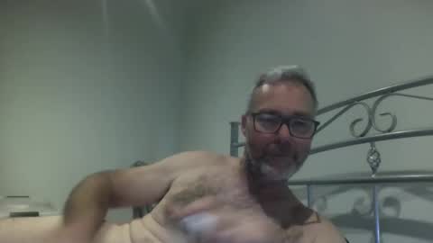 oiledcouple1 online show from September 12, 9:44 am