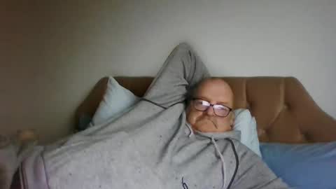 old_fkr online show from January 26, 3:58 pm