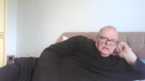 old_fkrr_ online show from April 3, 11:17 am