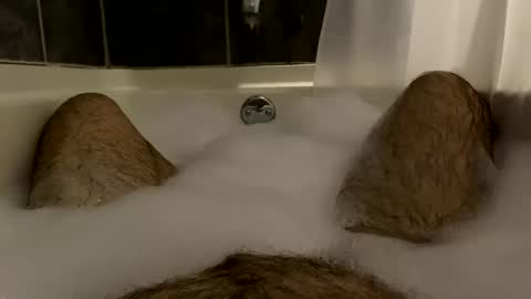 oldbones2 online show from December 8, 2:03 am