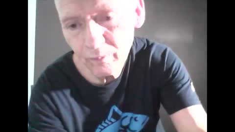 oldbuthorny62 online show from February 22, 5:12 am