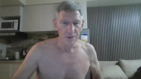 George online show from November 19, 1:21 pm