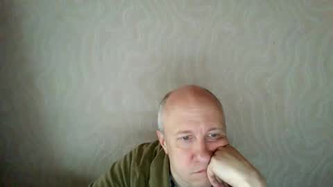 figaro online show from April 20, 5:43 am