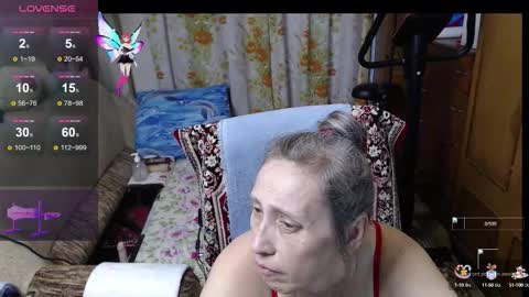 Snapshot of olguscha chatting on October 5, 12:35 pm Olguscha online show from October 5, 12:35 pm