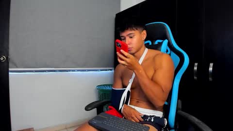 Oliver bray online show from September 26, 3:20 pm