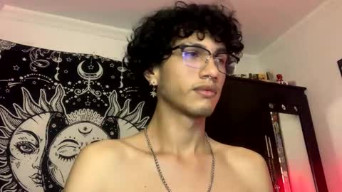 Oliver fast online show from November 26, 7:27 am