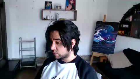 oliver_laid_2023 online show from October 21, 6:55 pm