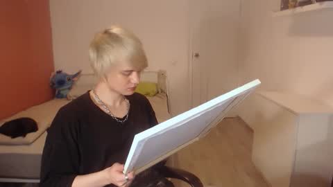 Oliver online show from October 16, 2:00 am