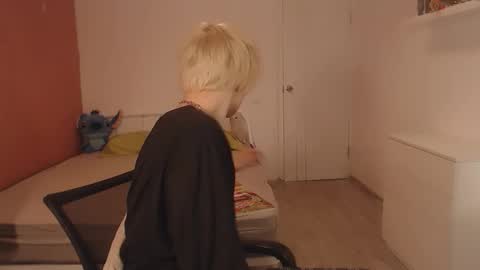 Oliver online show from September 13, 2:14 am