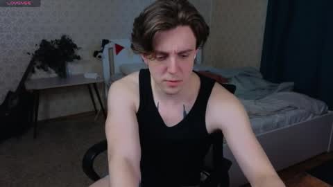 Oliver Evans online show from April 21, 3:46 am