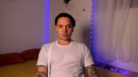 Mr Blue Sky online show from December 2, 12:34 am